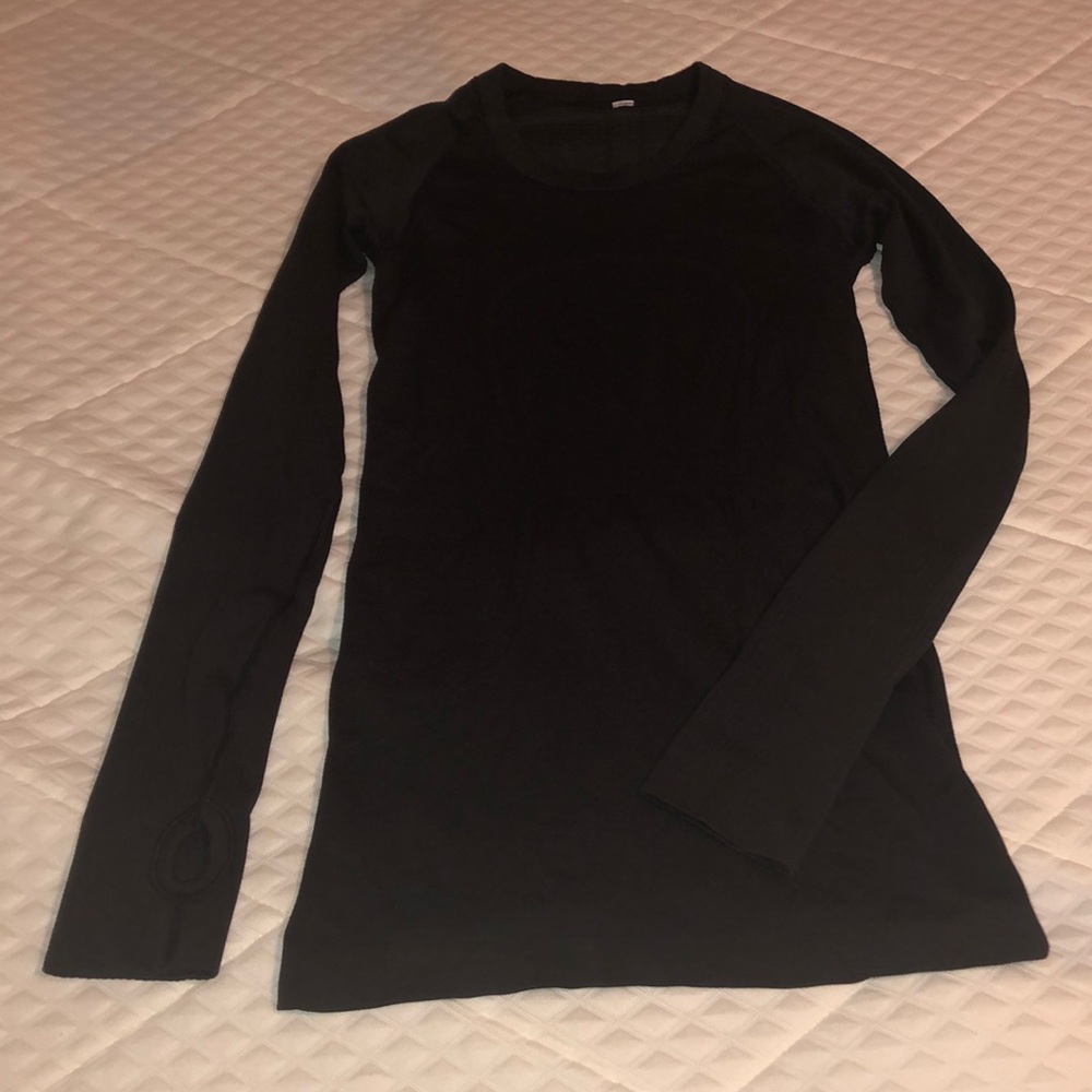 lululemon athletica Black Long Sleeve Tee